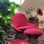 Guestrooms, Rooftop With Garden, Spacious Living Room, Character And Fireplace Гостевой дом